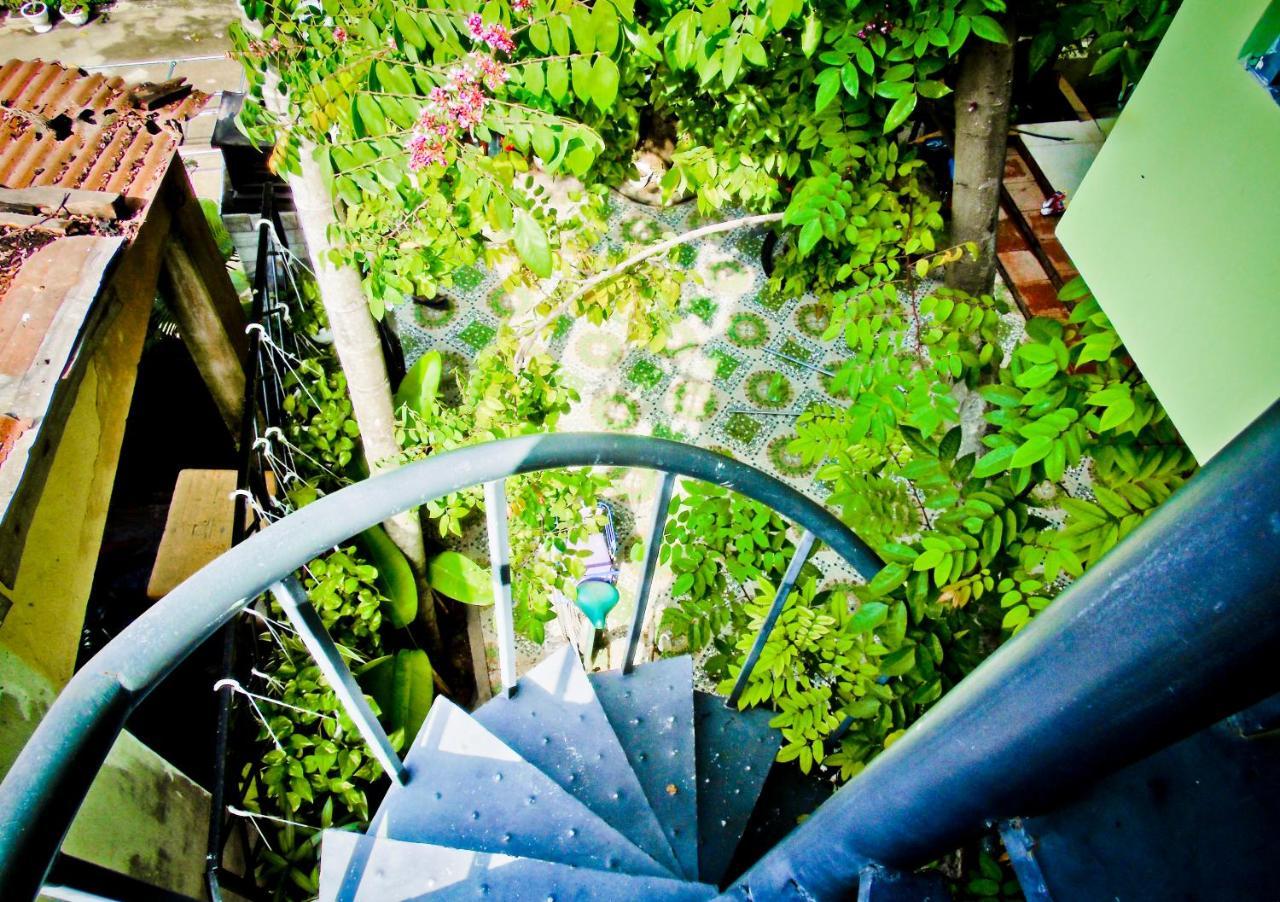 Xanh La Homestay Hoi An Exterior photo