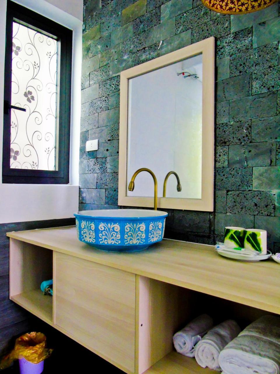 Xanh La Homestay Hoi An Exterior photo