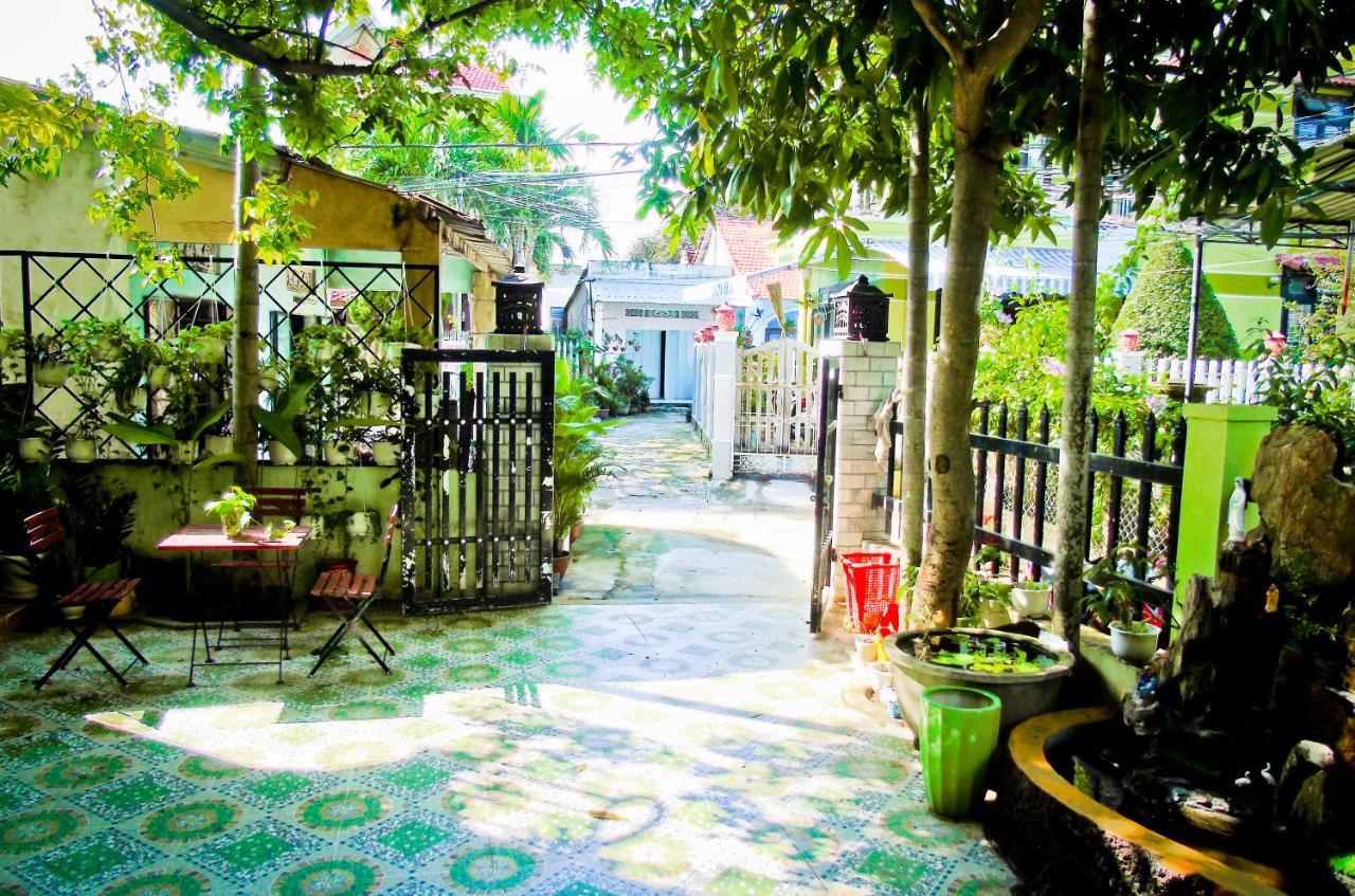 Xanh La Homestay Hoi An Exterior photo